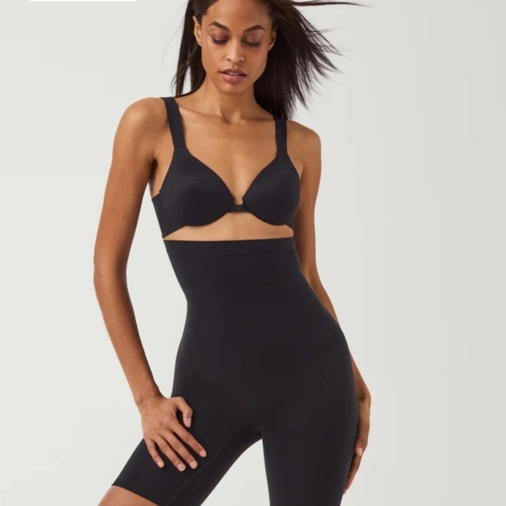 NWT SPANX Higher Power High Waisted Power Mid-Thigh Shorts